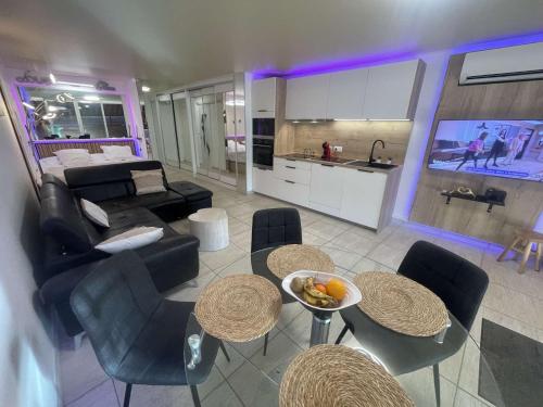 HOLIDAYS - Studio Heliopolis C 66 BY AGN - Luxe - 2 personnes - image 2