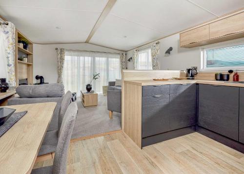 ทัศนียภาพภายนอกโรงแรม, Shorefield Country Park in ลิมมิ้งตัน