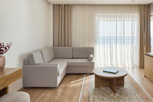 Tropikal Resort - image 34