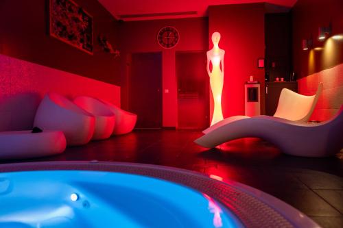 Spa, Seven Urban Suites Nantes Centre in Nantes