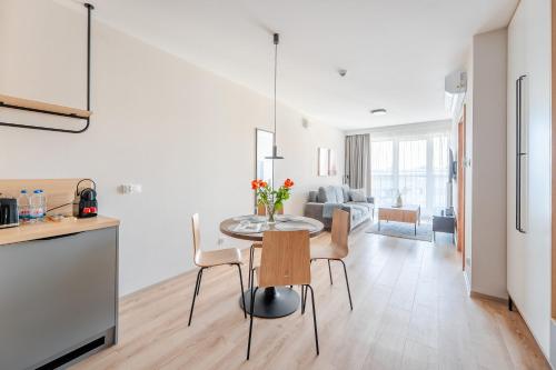 Apartamenty Akces KASPROWICZA 20C- BASEN, SAUNY, JACUZZI W CENIE (Akces APARTAMENTY KASPROWICZA 20C- BASEN, SAUNY, JACUZZI, SILOWNIA W CENIE - SCHWIMMBAD, SAUNEN, JAC) in Kolobrzeg