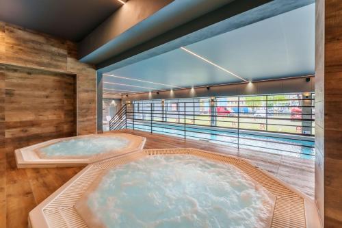 Apartamenty Akces KASPROWICZA 20C- BASEN, SAUNY, JACUZZI W CENIE (Akces APARTAMENTY KASPROWICZA 20C- BASEN, SAUNY, JACUZZI, SILOWNIA W CENIE - SCHWIMMBAD, SAUNEN, JAC) in Kolobrzeg