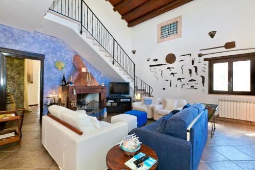 Villa Lorena in กาเซ ฟิออร์ดิลิโน