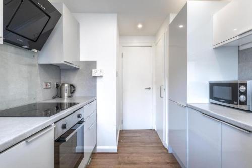 Modern Merchant City 1 BED Apartment with Free Parking in Glasgow