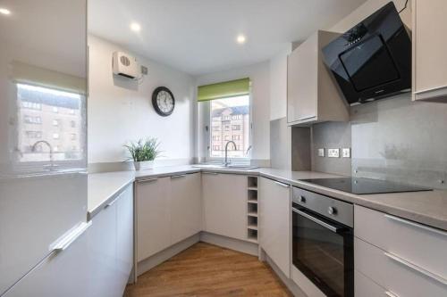 Modern Merchant City 1 BED Apartment with Free Parking in Glasgow