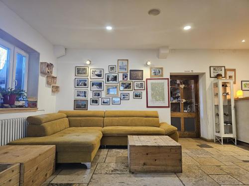Vestabils, Great Mountain B&B Platak in Pamici