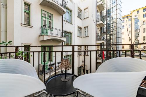 Charming Apartment In Famous Area - image 10