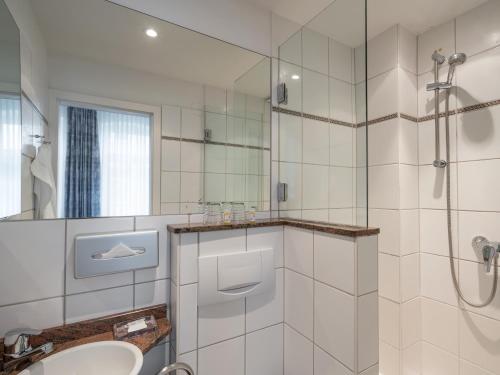 Badrum, Hotel Gutenberg in Sylt-Ost