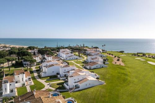 Casa Mimosa by Algarve Holidays – khách sạn tại Vale Do Lobo