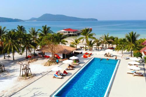 Exterior view, SoonNoeng Resort in Koh Rong Sanloem