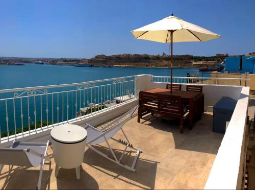 Sea Balcony House – khách sạn tại Senglea