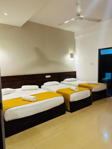 Hotel Divine Light Monaragala in Moneragala