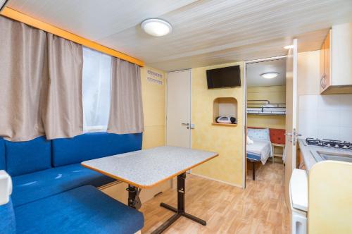 Arena Tasalera Mobile Homes – Premantura, IA