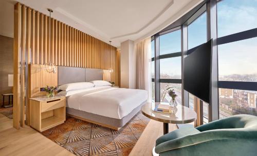 Hyatt Regency London Olympia - image 2