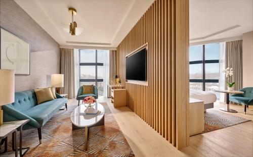 Hyatt Regency London Olympia - main image
