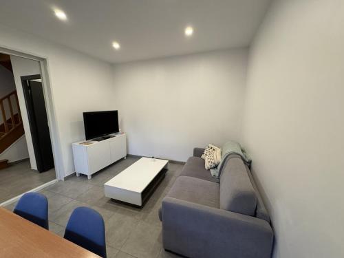 Duplex fonctionnel Gouvieux proche gare - Location saisonnière - Gouvieux