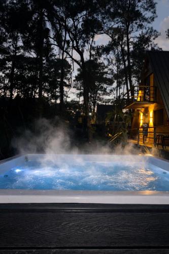 Alpina Village, Jacuzzi Climatizado, Montaña, Fogata, Jarabacoa – khách sạn tại Jarabacoa
