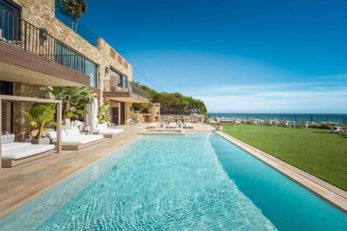 Casa di Pietra by Stay Awhile Villas – khách sạn tại Malibu