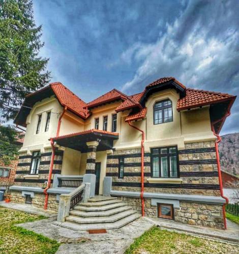 Vila Rapsodia Sinaia, Sinaia