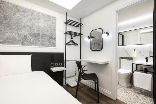 STG Hotel Oxford Street - formerly St Giles London Hotel, Londra