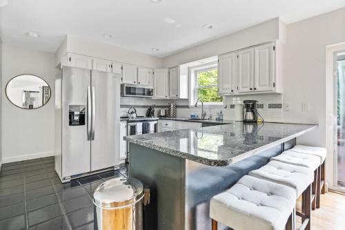 Year round Jacuzzi - Blackberry Home in Springs (NY)