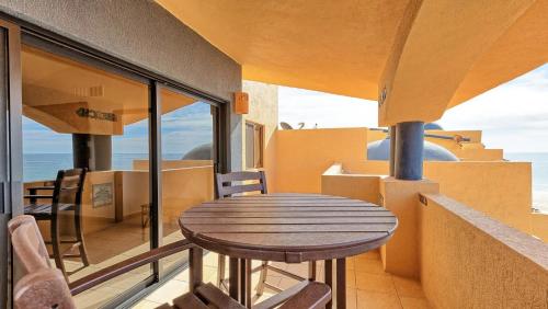 Two-Story 2-Bedroom Beachfront Penthouse at Princesa Resort - BeachBumCondos - image 4