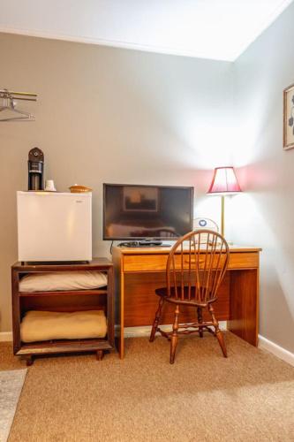 Brittany Motel in Sunderland, USA