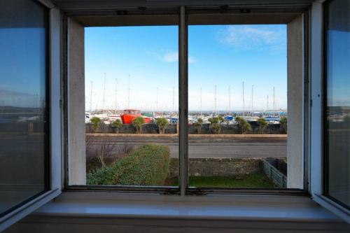 Harbour View in Troon in Troon