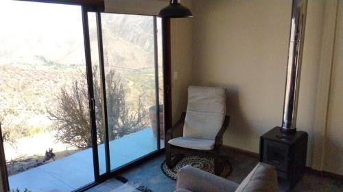 Refugio Andino con Vista a la Cordillera in San Estebana