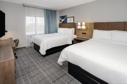 Hawthorn Suites by Wyndham Williamsville Buffalo Airport - image 38