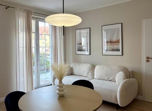 . Najlepsza lokalizacja w Ełku!! Piękny, prestiżowy apartament z dziedzińcem !!
