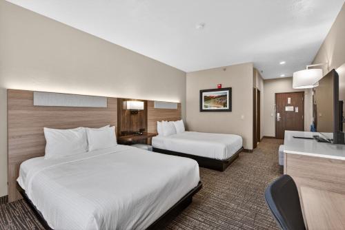 Best Western Timpanogos Inn - image 40