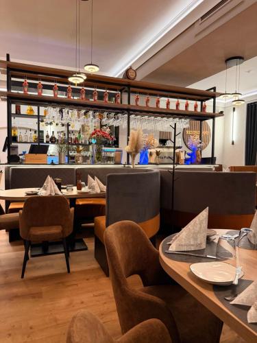 艾梅里希斯達德特酒店 (Hotel Stadt Emmerich) in 萊茵河畔埃默里希