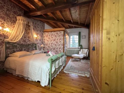 Chambre dans un Moulin in Tintury
