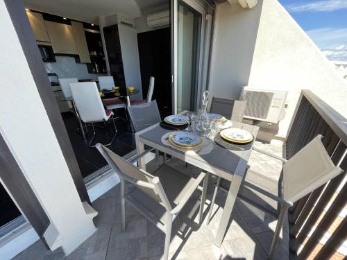 Appartement deux pièces CAP D'AGDE NATURISME CN060-F111