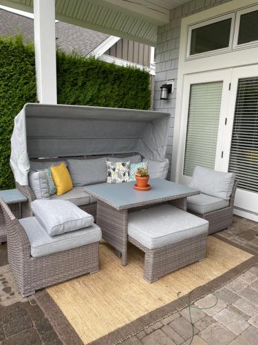 Qualicum Landing West Coast Cottage in Qualicum Bay (BC)