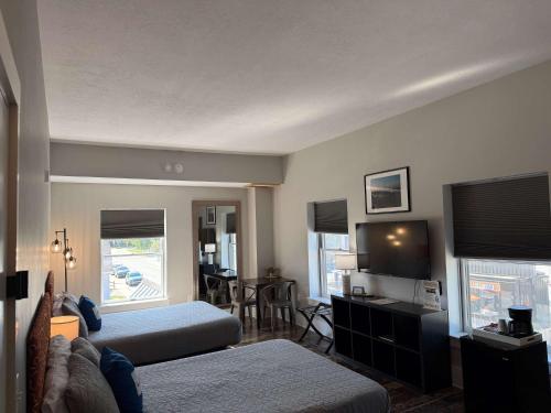 Northport Inn Boutique Hotel Room 9 in Northport, USA