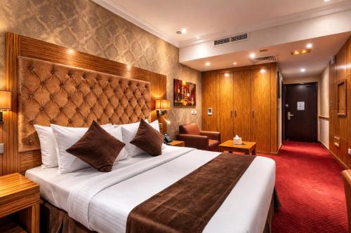 Royal Tulip Hotel LLC, Dubaj