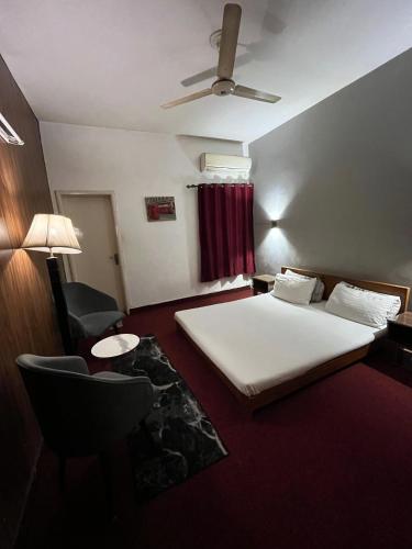 Durrani Lodges - Islamabad G11 - image 11
