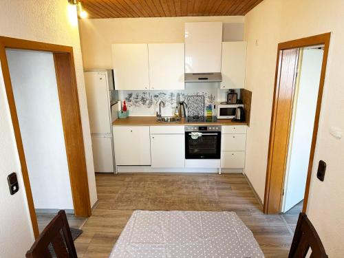 廚房, Stay & Relax Apartment in Flörsheim am Main (Stay & Relax Apartment in Florsheim am Main) in 美茵河畔富樂紳