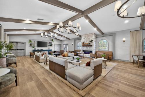 酒吧/高級酒吧, 米森俱樂部度假村 (Mission Inn Resort & Club) in 豪伊在丘