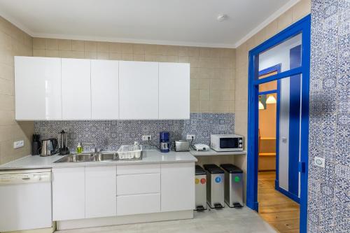 Cozinha, Help Yourself Hostels - Parede in Cascais