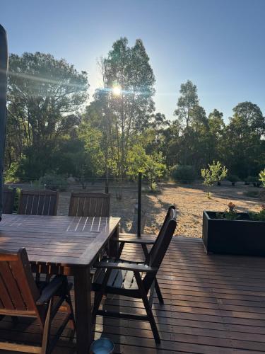 Takumuna a South West Retreat on 10 acres of bliss in Donnybrook