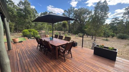 Takumuna a South West Retreat on 10 acres of bliss in Donnybrook