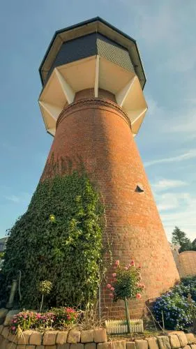 Einzigartig übernachten im Wasserturm an der Elbe in Stelle, Deutschland