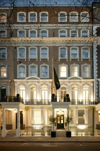 Claverley Court Apartments Knightsbridge, Londýn