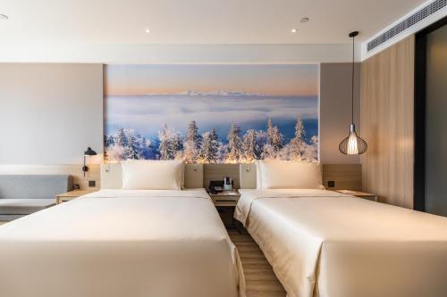 2 twin beds