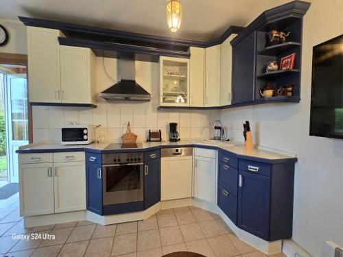 virtuve, Bungalow in Schlowe Am See in Borkow