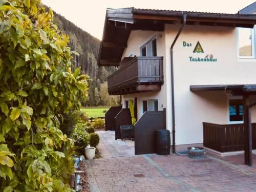 Apartment with terrace in Hollersbach in Hollersbach im Pinzgau, Österreich
