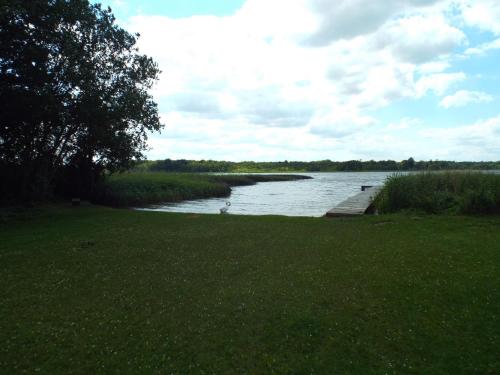 Apkārtne, Bungalow in Schlowe Am See in Borkow